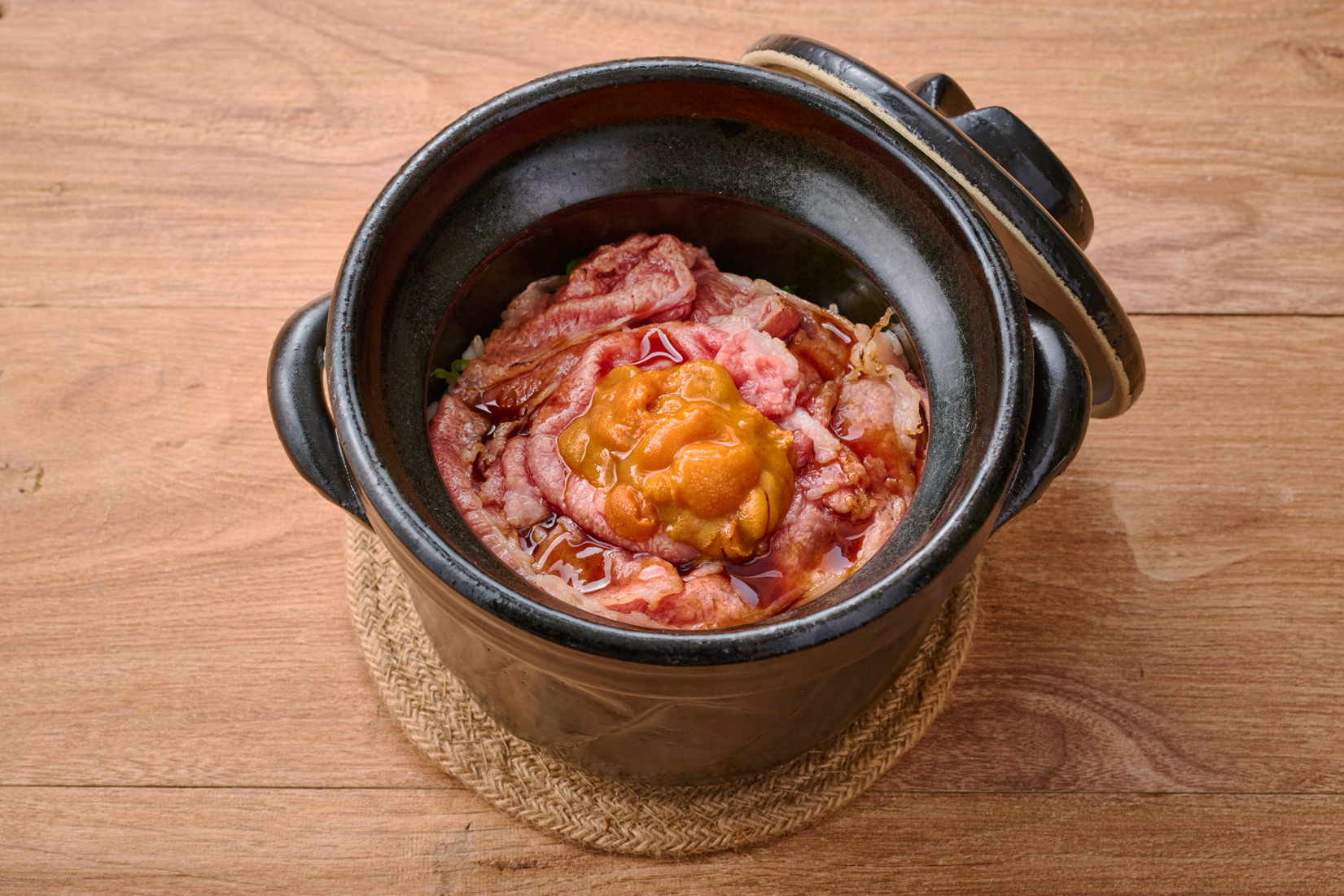 黒毛和牛と雲丹